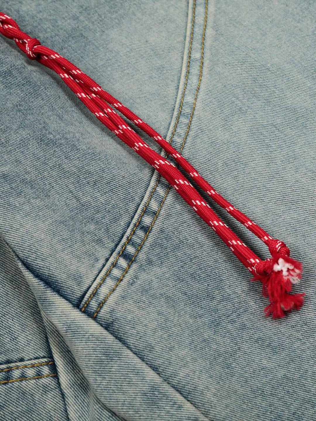Denim Retro Belt Detail With Patchwork Barrel Jeans - 2490