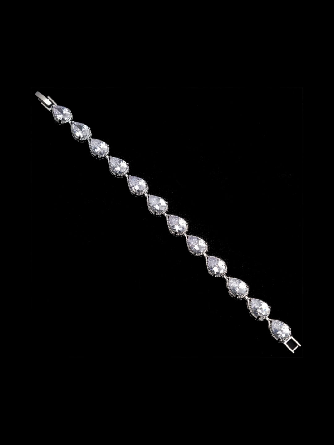 Crystal Bracelet - MyGarments